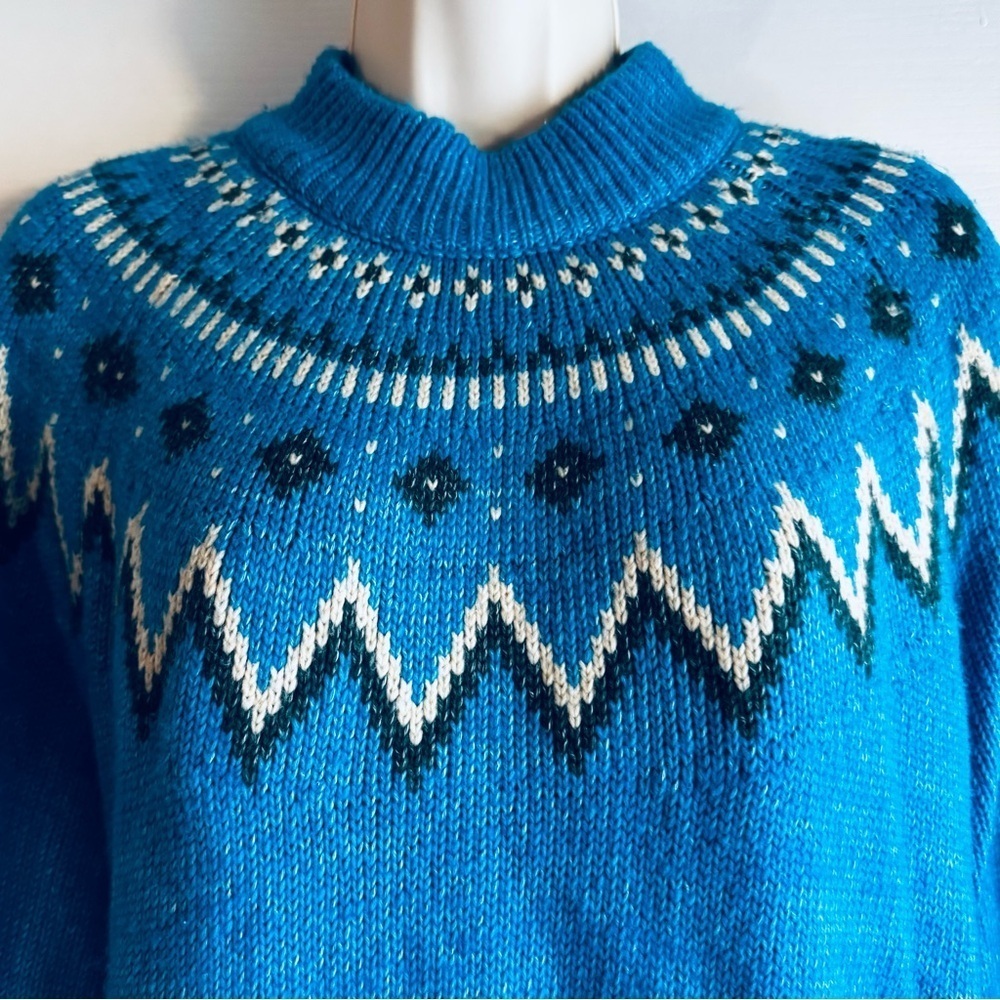 Who What Wear Fair Aisle Sweater - Picture 3 of 8